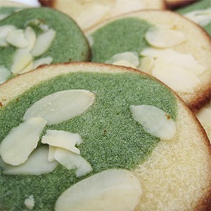 Tuiles aux algues (poudre de Chlorella)